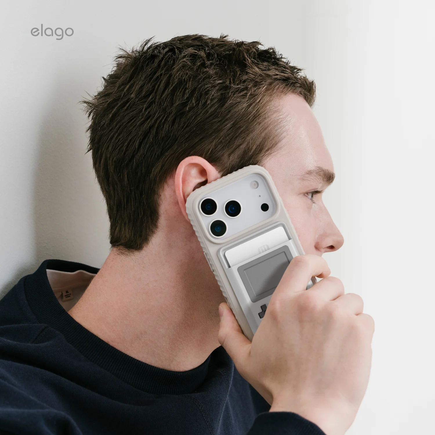 AW5 MagSafe Card Holder - Image 8