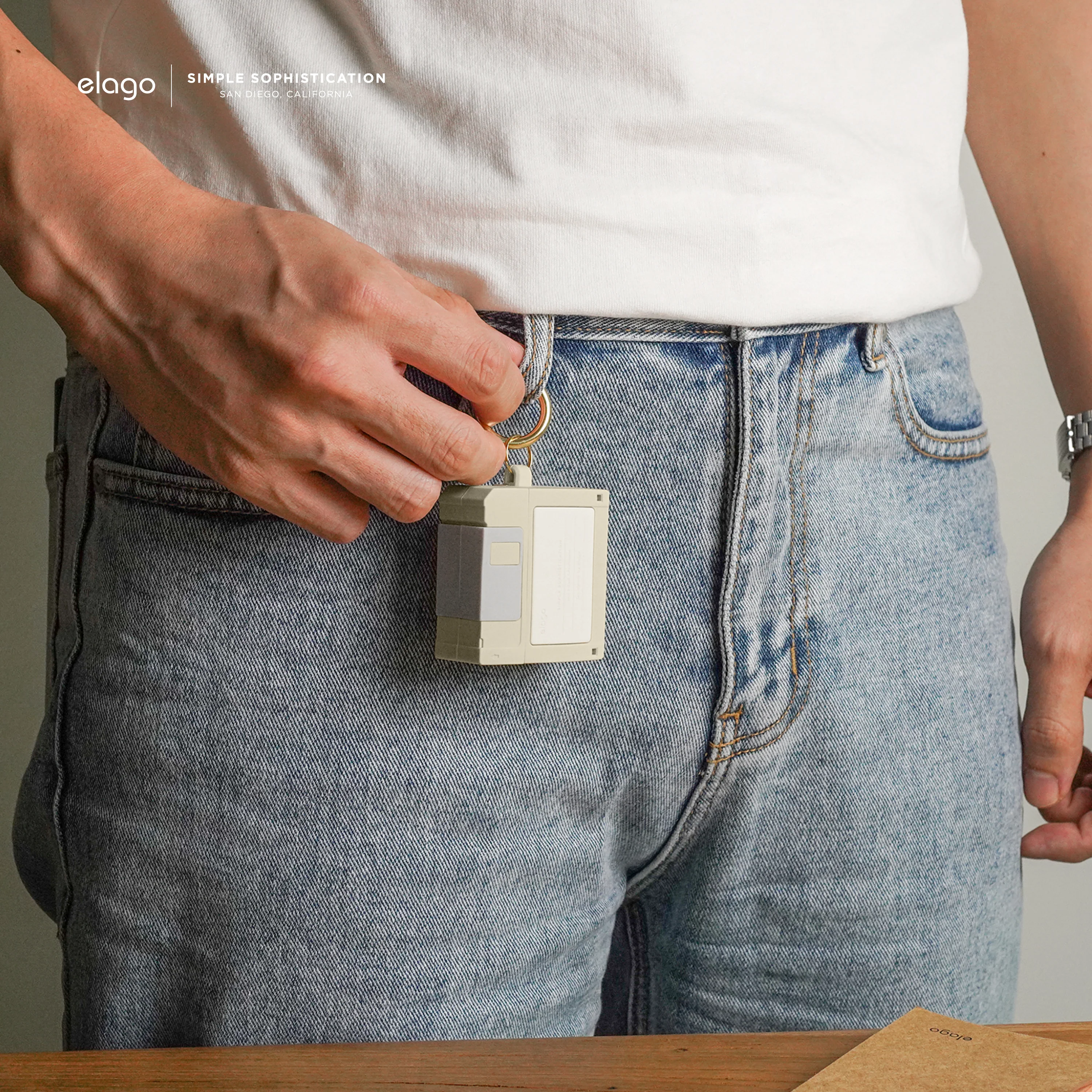 Floppy Disk Case [2 Colors] - Image 12