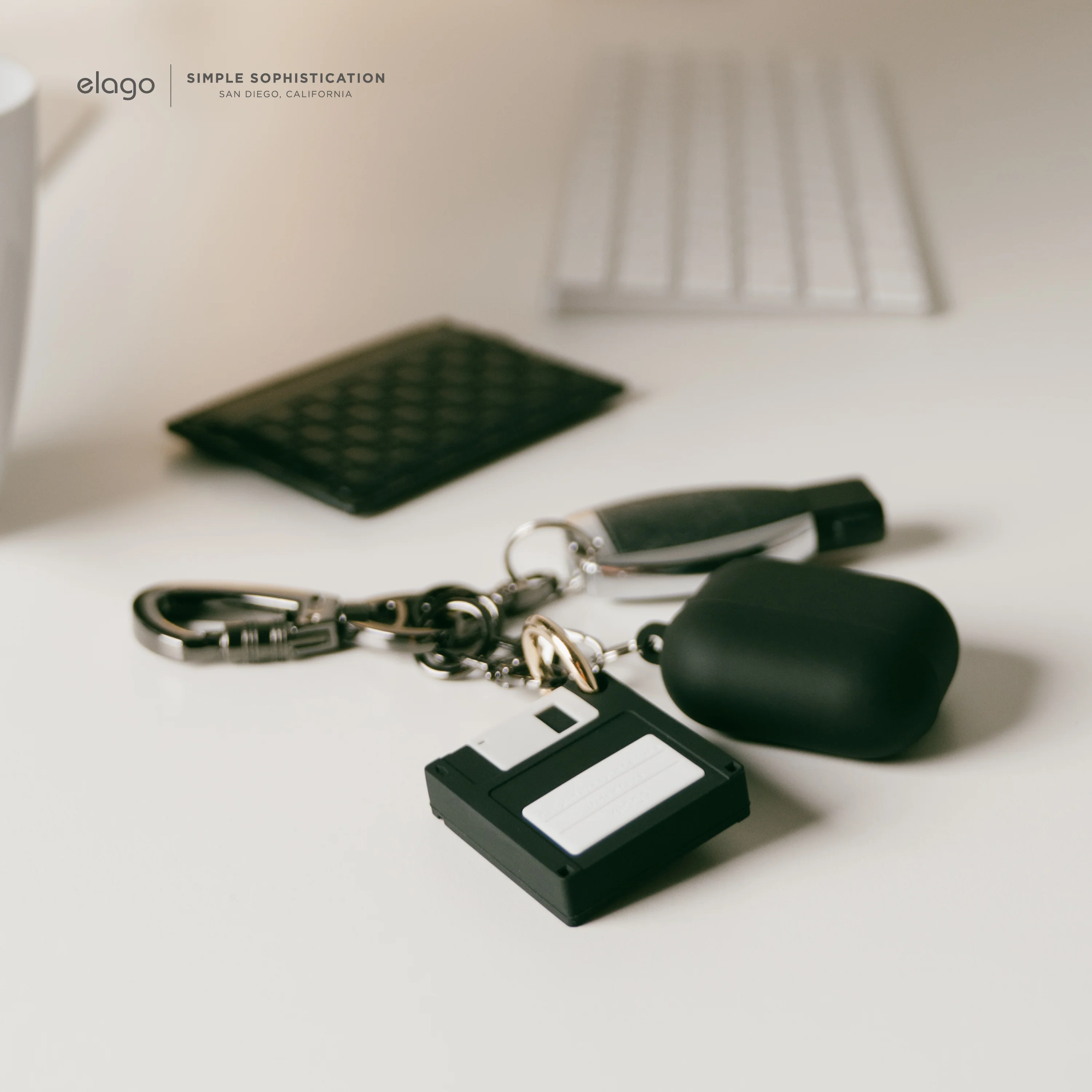 Floppy Disk Case [2 Colors] - Image 7