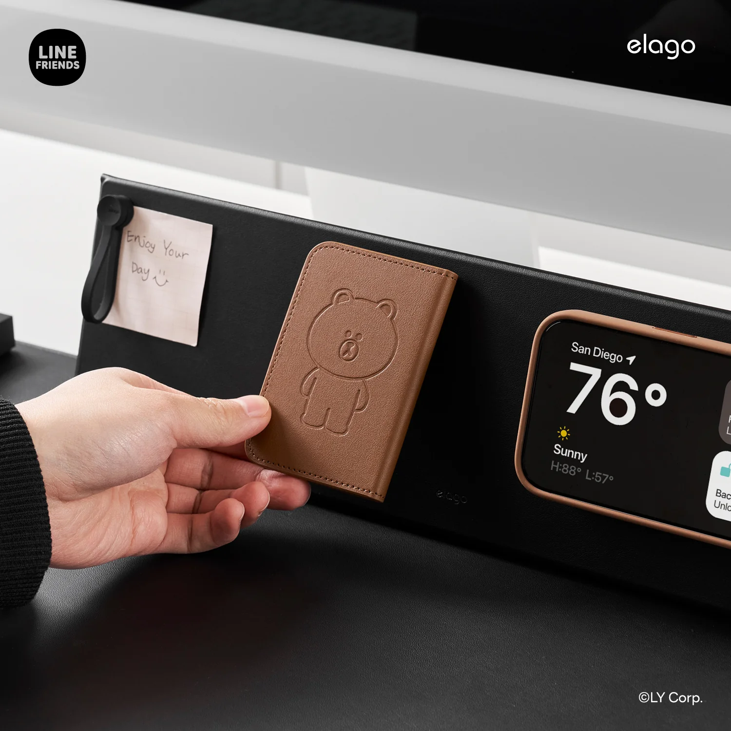 LINE FRIENDS | Magnetic Leather Card Holder - Image 9